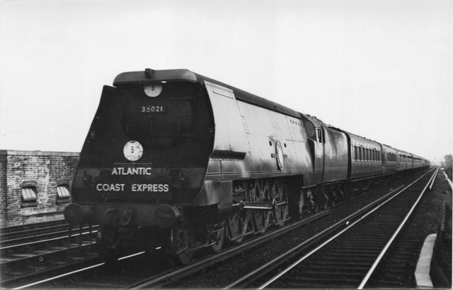 BR(S) Merchant Navy class 35021 'New Zealand Line' at Berrylands, Greater London with the down "Atlantic Coast Express" on Saturday 18 Aug 1951 - J.H.W. Kent [000166]