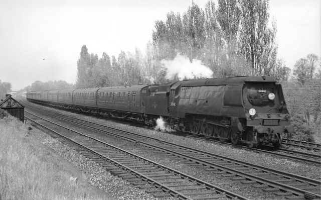 BR(S) West Country class 34041 'Wilton' at Shawford, Hampshire with a Waterloo - Bournemouth service on Saturday 16 May 1964 - J.H.W. Kent [001904]