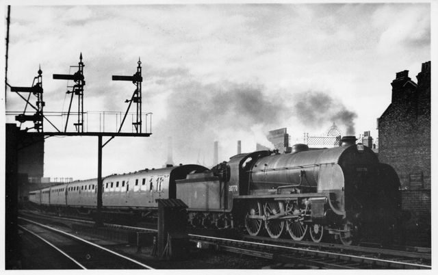 BR(S) King Arthur class 30770 'Sir Prianius' at Wandsworth Road, Greater London on Saturday 18 Aug 1951 - J.H.W. Kent [003653]