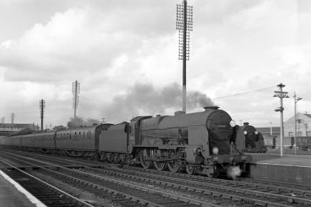 BR(S) Lord Nelson class 30862 'Lord Collingwood' at Eastleigh, Hampshire with a Waterloo - Bournemouth service on Saturday 19 Aug 1950 - J.H.W. Kent [023060]