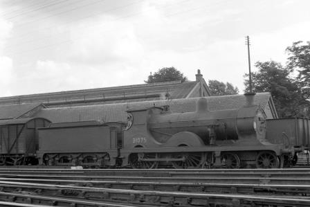 BR(S) D class 31075 at Reading Southern, Berkshire on Monday 20 Aug 1951 - J.H.W. Kent [025304]