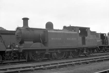 BR(S) E4 class 32562 at Eastleigh Shed, Hampshire on Friday 24 Aug 1951 - J.H.W. Kent [025332]