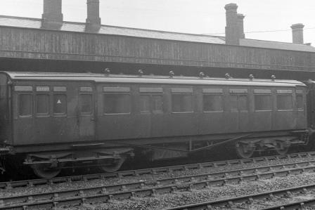 BR(S) S5580 at Tonbridge Station, Kent on Saturday 15 Sep 1951 - J.H.W. Kent [025389]