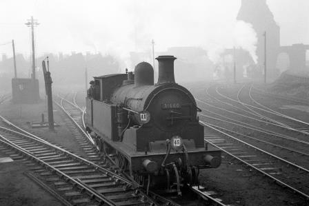 BR(S) R class 31660 at Stewarts Lane Shed, Greater London on Saturday 29 Sep 1951 - J.H.W. Kent [025396]