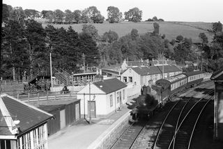 BR(E) D40 class 62277 at Craigellachie, Scotland on Sunday 10 Jul 1955 - J.J. Smith [040075]