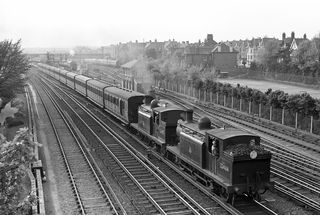BR(S) E4 class 32484 & BR(S) E4 class 32485 at Hove, East Sussex with the 5.31pm Lancing - Brighton service on Monday 21 May 1956 - J.J. Smith [040397]