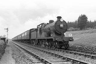 BR(S) L class 31774 at Whitstable, Kent with the 10.28am Shortlands - Ramsgate service on Bank Holiday Monday 06 Aug 1956 - J.J. Smith [040585]