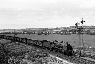 BR(S) N class 31875 at Barnstaple Junction, Devon on Friday 16 Jun 1950 - J.J. Smith [040866]