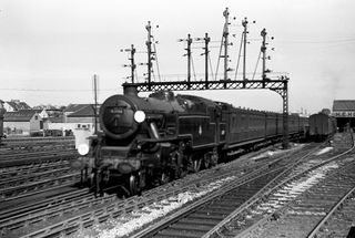 BR(M) 4P class 42098 at East Croydon, Greater London with the 11.25am London Bridge - Tunbridge Wells West/East Grinstead service on Thursday 05 Oct 1950 - J.J. Smith [041166]