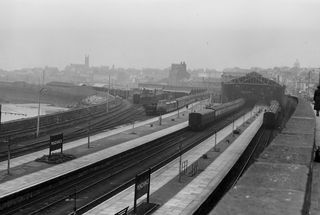 Penzance, Cornwall on Friday 25 Mar 1960 - J.J. Smith [041533]