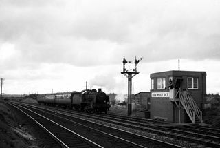 BR(S) U class 31793 at Red Post Junction, Hampshire with the 1.48pm Cheltenham St James - Southampton Terminus service on Saturday 27 Aug 1960 - J.J. Smith [042108]