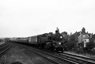 BR Std 4MT class 80032 at Purley Oaks, Greater London with the 1.02pm Vans London Bridge - Brighton (inc Pullman) on Saturday 27 Aug 1960 - J.J. Smith [042110]