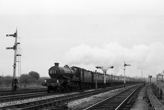 BR(W) Castle class 5071 'Spitfire' at Wembley, Greater London on Saturday 29 Apr 1961 - J.J. Smith [042173]