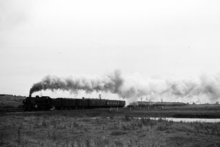 BR(S) U1 class 31891 at Newhaven A Signal Box, East Sussex with the 4.52pm Newhaven Harbour - Victoria service on Sunday 02 Sep 1951 - J.J. Smith [042529]