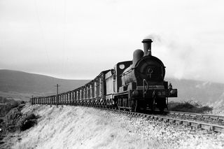 35 in Ireland with an up cattle special service on Saturday 29 Sep 1951 - J.J. Smith [042652]