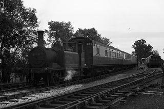 BR(S) Terrier class 32670 at Northiam, East Sussex with the 6.05pm Northiam - London Bridge service on Sunday 07 Sep 1952 - J.J. Smith [043159]