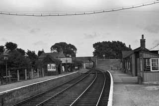 Ningwood Station, Isle of Wight on Thursday 30 Jul 1953 - J.J. Smith [043483]