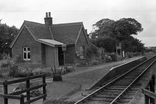 Watchingwell Station, Isle of Wight on Saturday 19 Sep 1953 - J.J. Smith [043553]