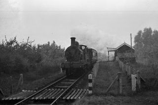 BR(S) O1 class 31064 at Frittenden Road, Kent with a Headcorn - Tenterden service on Saturday 28 Nov 1953 - J.J. Smith [043577]