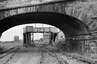 Ballynahinch Junction, Ireland on Sunday 23 May 1954 - J.J. Smith [043717]