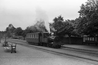 8 'Fenella' at St Johns Station, Isle of Man with the 1.40pm to Peel on Thursday 01 Jul 1954 - J.J. Smith [043889]