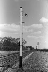 Faygate, West Sussex on Easter Saturday 09 Apr 1955 - J.J. Smith [044201]