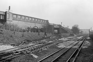 Acton Lane, Greater London on Saturday 15 Mar 1958 - J.J. Smith [044812]