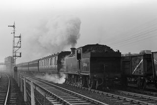 BR(E) C16 class 67496 east of Camperdown Junction, Scotland with the 12.45pm Dundee East - Carnoustie service on Thursday 20 Nov 1958 - J.J. Smith [045063]