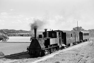 EFE 5 'Vlladaeprodo' at Rincon, Spain with the 5.00pm Almoos - Goya service on Monday 04 May 1959 - J.J. Smith [045296]