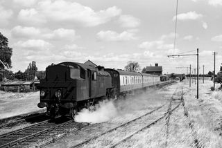 BR(M) 4P class 42068 at Hellingly, East Sussex with the 9.39am from Tunbridge Wells West on Sunday 12 Jul 1959 - J.J. Smith [045502]