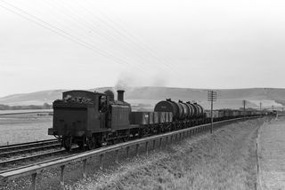 BR(S) E4 class 32480 at Southerham, East Sussex with a Newhaven - Lewes Freight on Saturday 01 Aug 1959 - J.J. Smith [045545]
