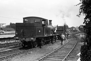 BR(S) 0415 class 30583 & BR(S) Terrier class 32650 at Havant, Hampshire on Sunday 09 Jul 1961 - J.J. Smith [045902]