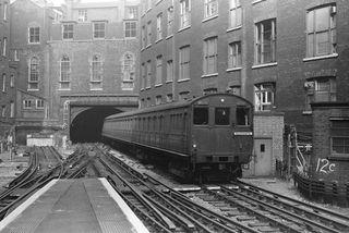Liverpool Street, Greater London on Saturday 09 Sep 1961 - J.J. Smith [045975]