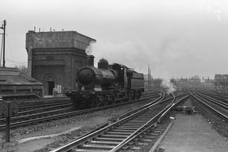 BR Dukedog class 9017 at East Croydon, Greater London on Thursday 15 Feb 1962 - J.J. Smith [046068]