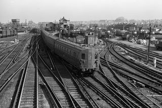 Class 2-HAP 5601 at Tonbridge, Kent on Saturday 17 Mar 1962 - J.J. Smith [046104]