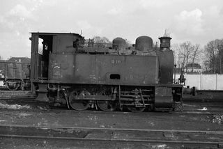 Compagnie des mines d’Anzin H10 at Anzin Shed, France on Saturday 14 Apr 1962 - J.J. Smith [046135]
