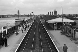 Willoughby Station, Lincolnshire on Saturday 18 Aug 1962 - J.J. Smith [046230]
