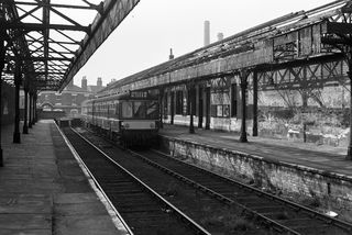 Middleton Station, Greater Manchester on Friday 20 Sep 1963 - J.J. Smith [046555]