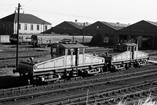 South Gosforth Car Sheds, Northumberland with the "RCTS/SLS North Eastern" Rail Tour on Sunday 29 Sep 1963 - J.J. Smith [046587]
