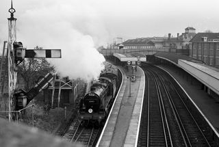 BR(S) N class 31411 at Lewes, East Sussex with the "RCTS/LCGB Sussex Downsman" Rail Tour on Sunday 22 Mar 1964 - J.J. Smith [046672]