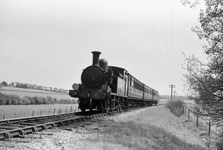 O2 class W18 'Ningwood' in Isle of Wight with the 1.18pm Ryde Pier Head - Cowes service on Saturday 15 May 1965 - J.J. Smith [047022]