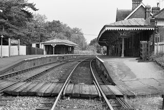 Mayfield, East Sussex on Friday 11 Jun 1965 - J.J. Smith [047058]