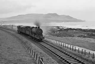 BR(E) J37 class 64602 at About half way between Inverbervie and Gourdon, Scotland on Thursday 12 May 1966 - J.J. Smith [047473]