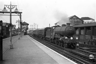 BR(S) Brighton Atlantic class 32421 'South Foreland' at East Croydon, Greater London with the 12.30pm Leicester on Saturday 11 Jun 1949 - J.J. Smith [047742]