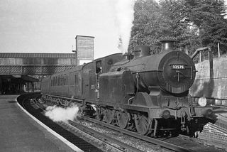 BR(S) E5X class 32576 at Lewes, East Sussex with the 5.36pm from Tunbridge Wells West on Saturday 30 Jul 1949 - J.J. Smith [047804]