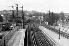 Tulse Hill Station, Greater London on Sunday 01 Dec 1968 - J.J. Smith [047985]