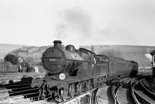 BR(S) L class 31765 at Lewes, East Sussex on Saturday 28 Nov 1953 - C. Hogg [048036]