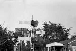 Tenterden Town, Kent on Saturday 12 Sep 1953 - C. Hogg [048145]