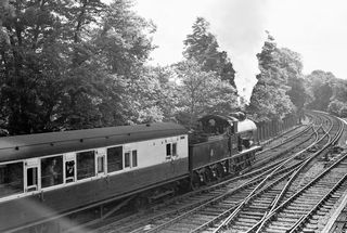 BR(S) C2X class 32543 at Crystal Palace, Greater London on Sunday 03 Jun 1956 - C. Hogg [048352]