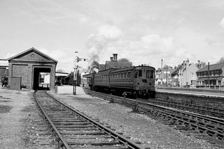 BR(S) H class 31295 at Hailsham, East Sussex with the 1.42pm to Eastbourne on Saturday 05 May 1956 - C. Hogg [048385]